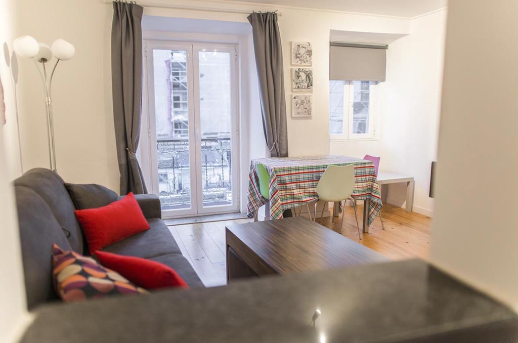 Apartamento Martires Da Patria Лиссабон Экстерьер фото