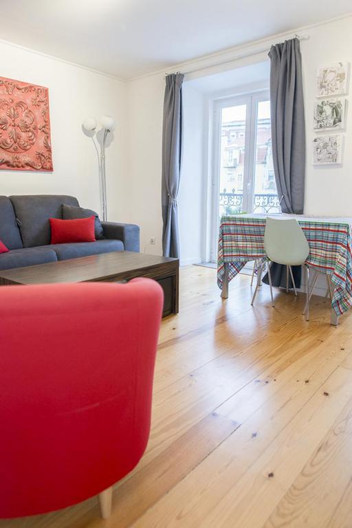 Apartamento Martires Da Patria Лиссабон Экстерьер фото